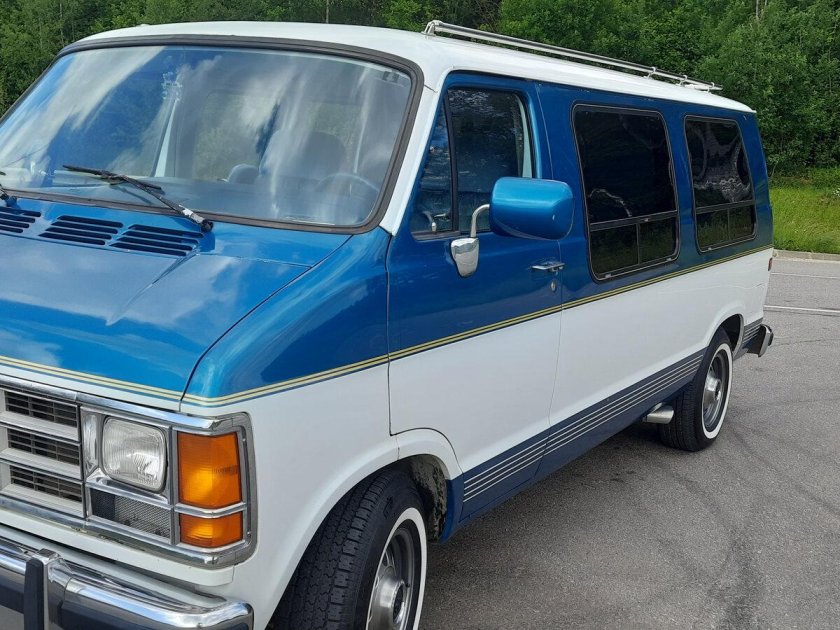 Dodge ram van 1986