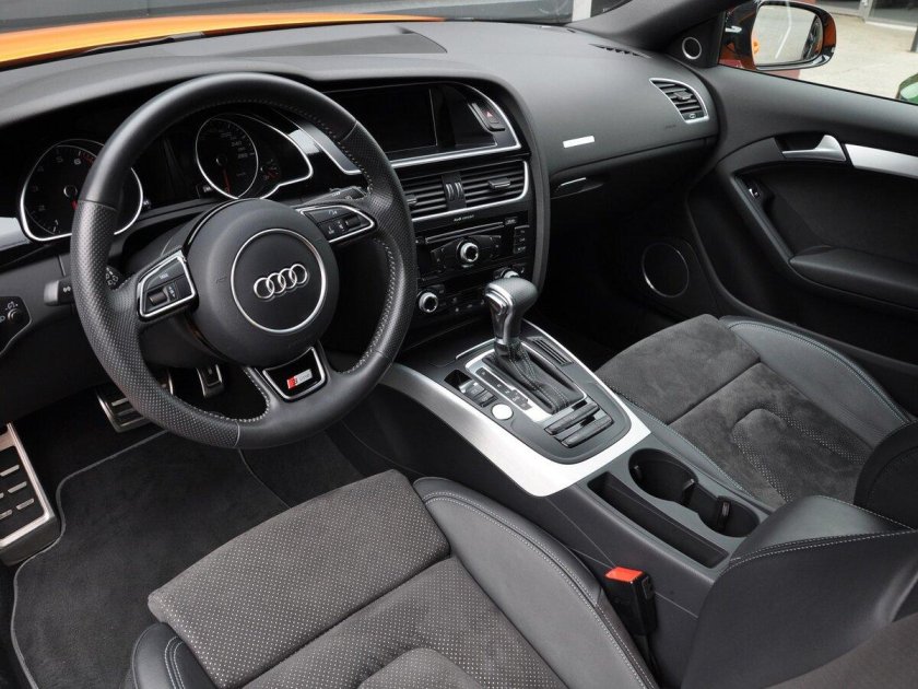 Ауди а5 купе салон