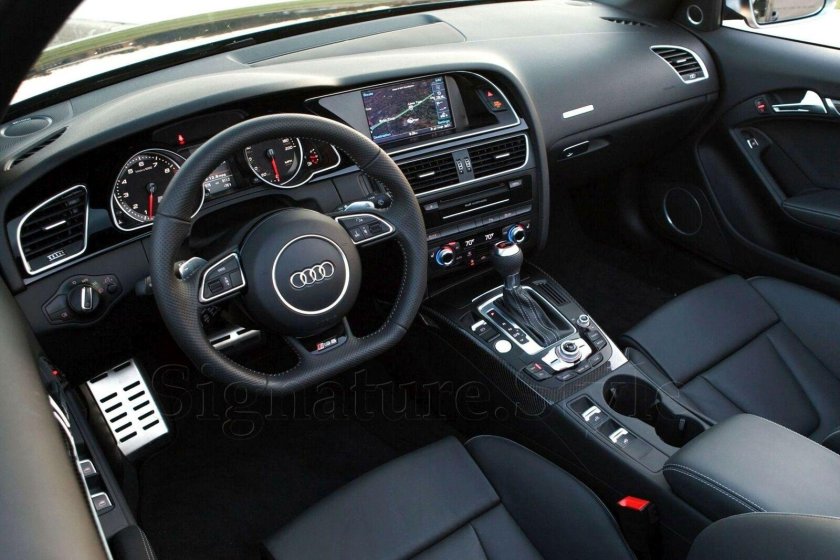 Audi rs5 Interior