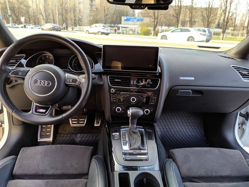 Audi a5 2014 салон
