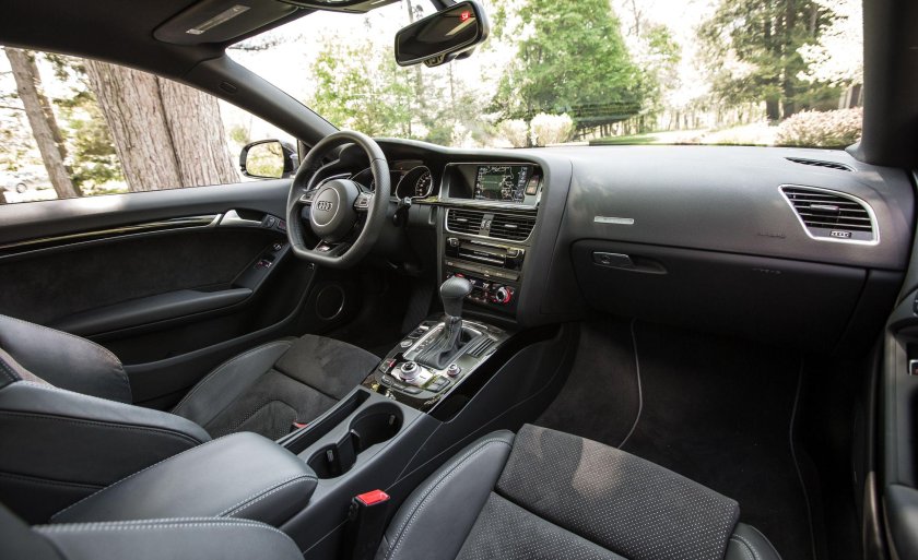 Ауди а5 2012 салон