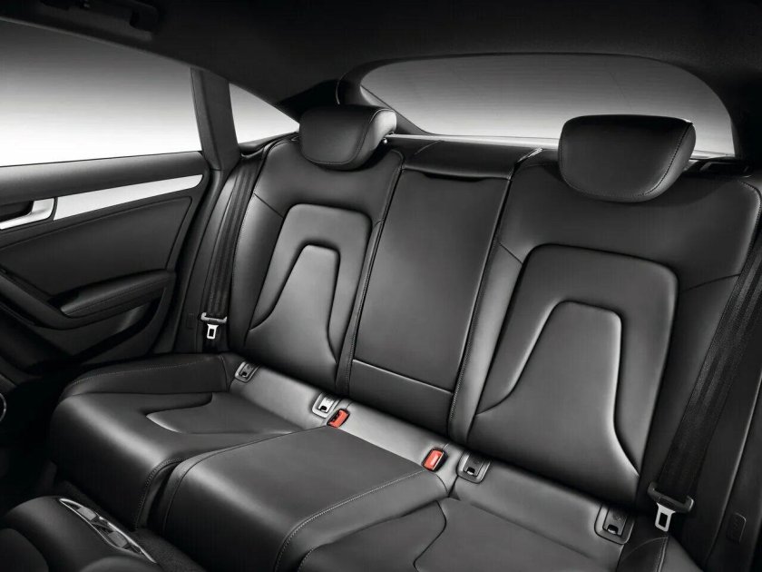 Ауди а5 салон сзади