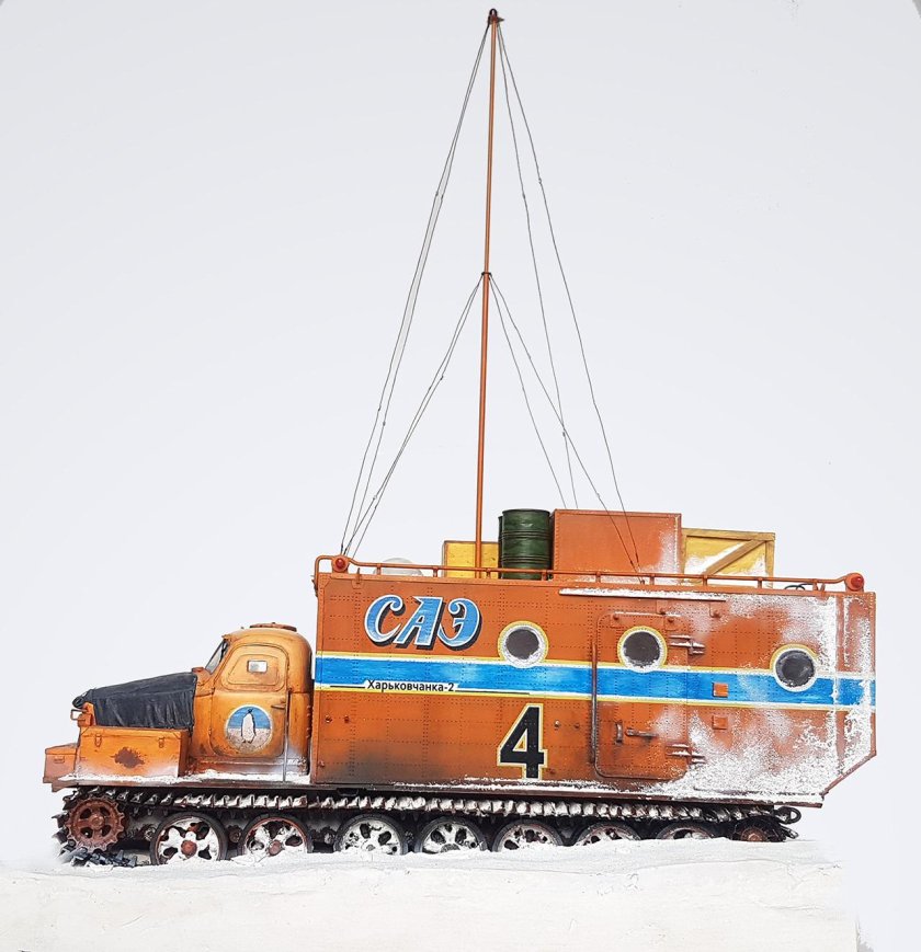 Харьковчанка антарктический вездеход