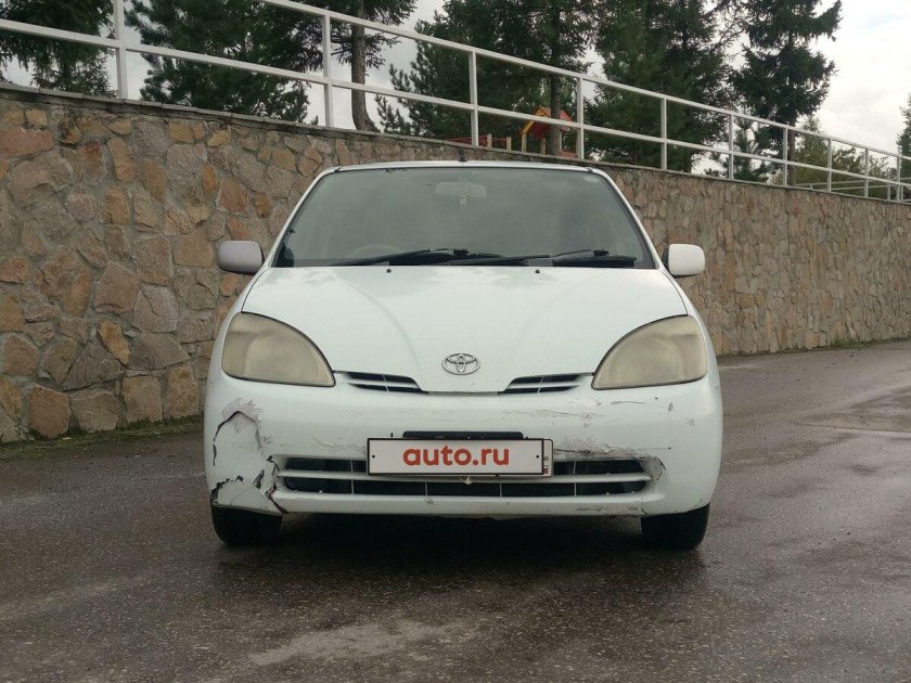 Тойота приус 1999 года