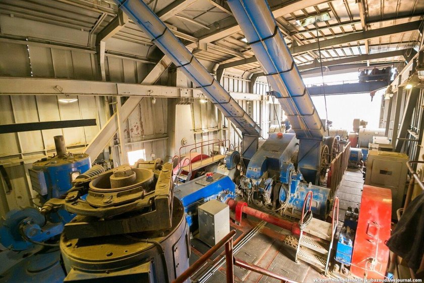 Шагающий экскаватор Эш 10/70