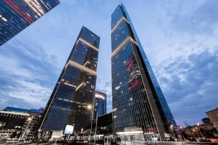 Нева Тауэрс башня 1