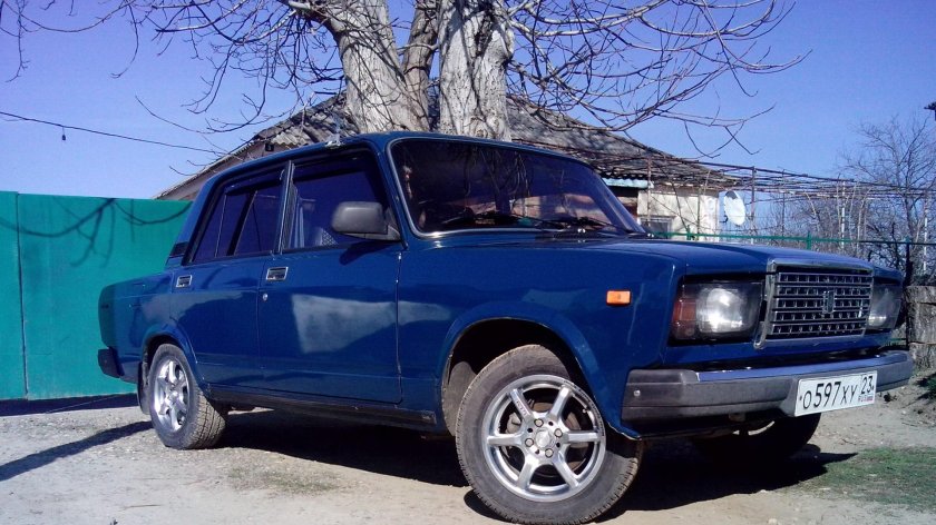 ВАЗ 2107 Балтика