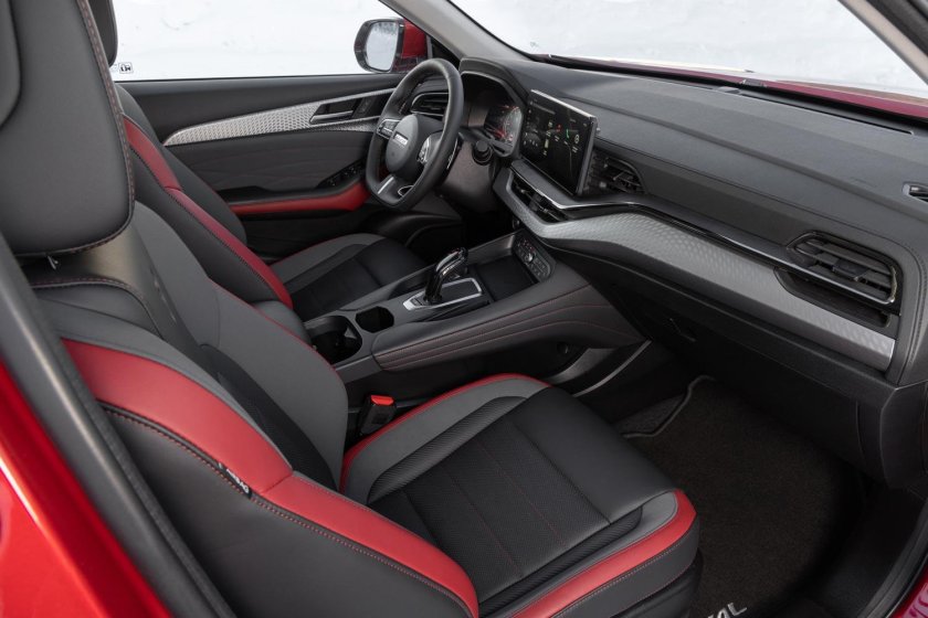 Haval f7x черный салон