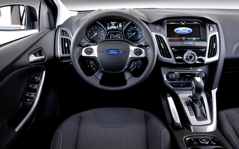 Форд фокус 3 Титаниум 1.6