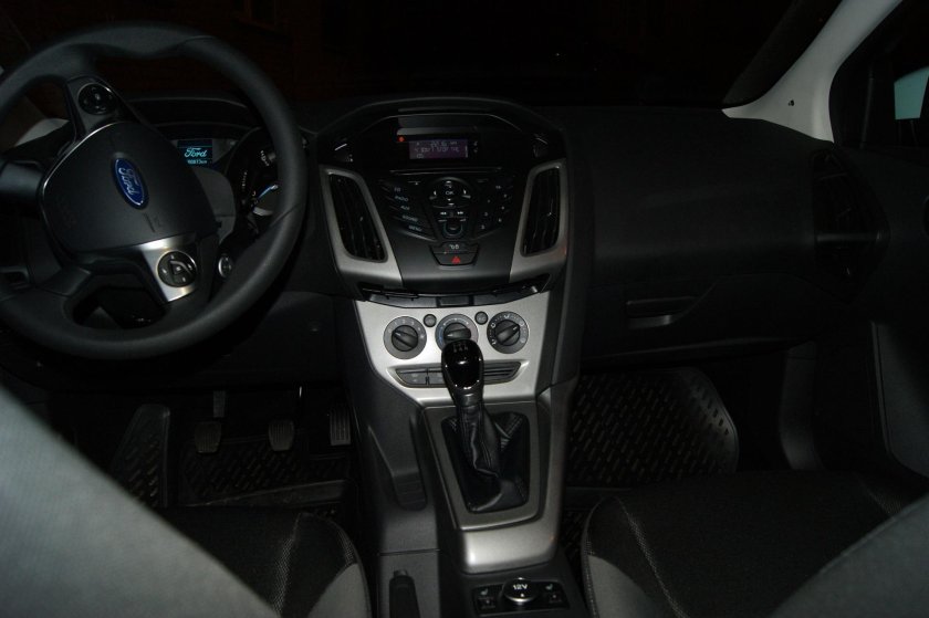 Форд фокус 3 комплектация тренд