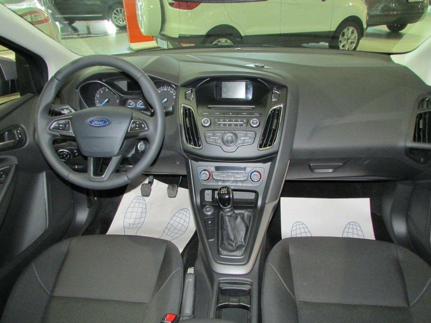 Комплектация trend Ford Focus 3