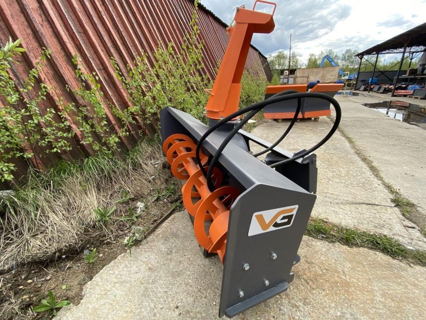 Снегометатель шнекороторный St_SS-625-1800 для мини-погрузчика, Bobtach