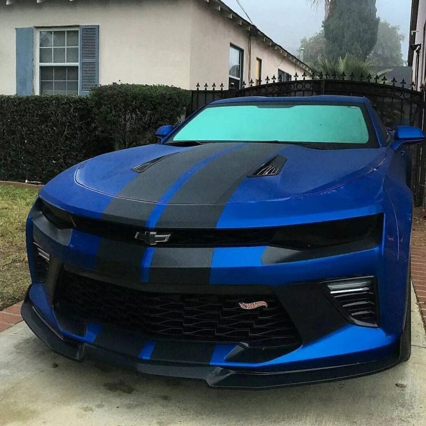 Шевроле Камаро синяя