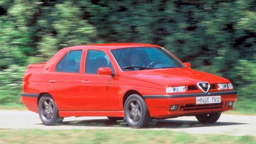 Alfa romeo 155