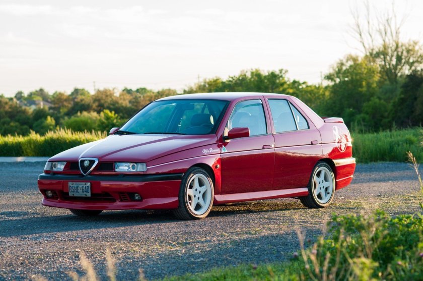 Alfa Romeo 155
