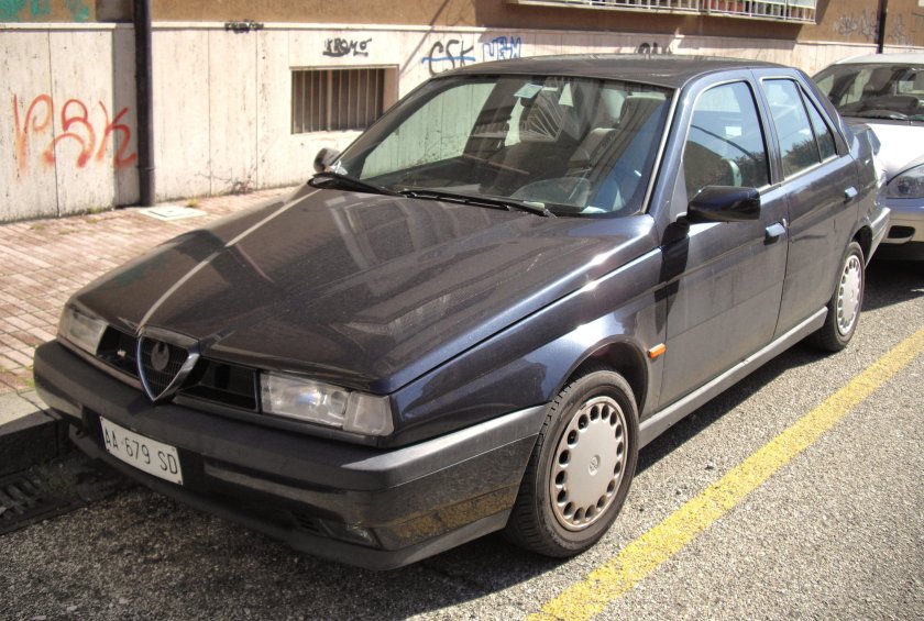 Alfa Romeo 155 Black