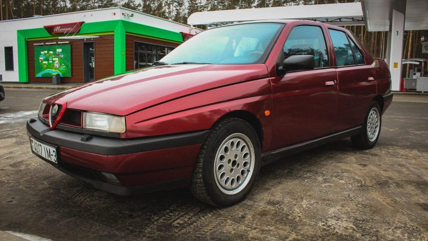 Alfa Romeo 155