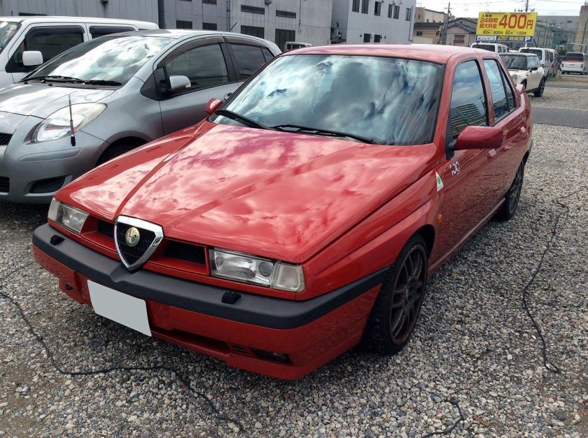 Alfa Romeo 155 1992