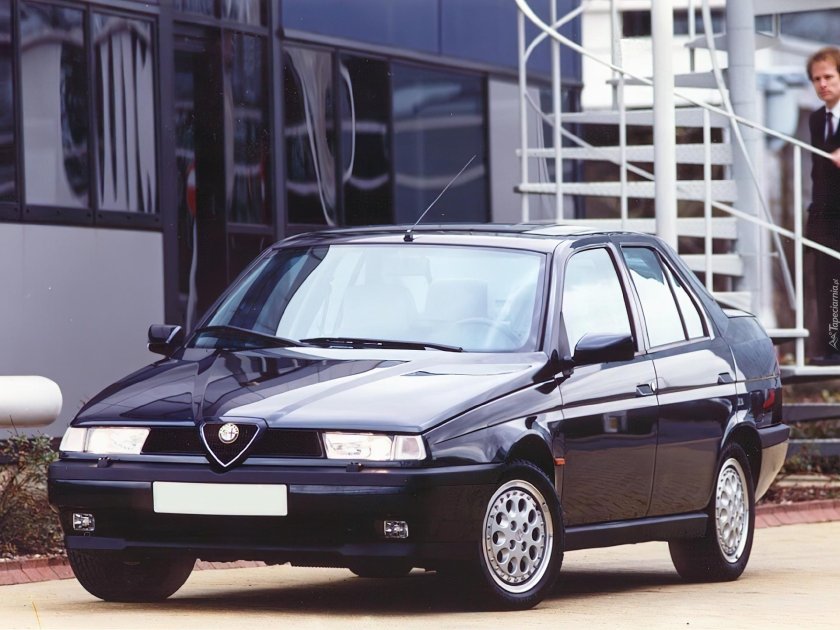 Alfa Romeo 155 1992