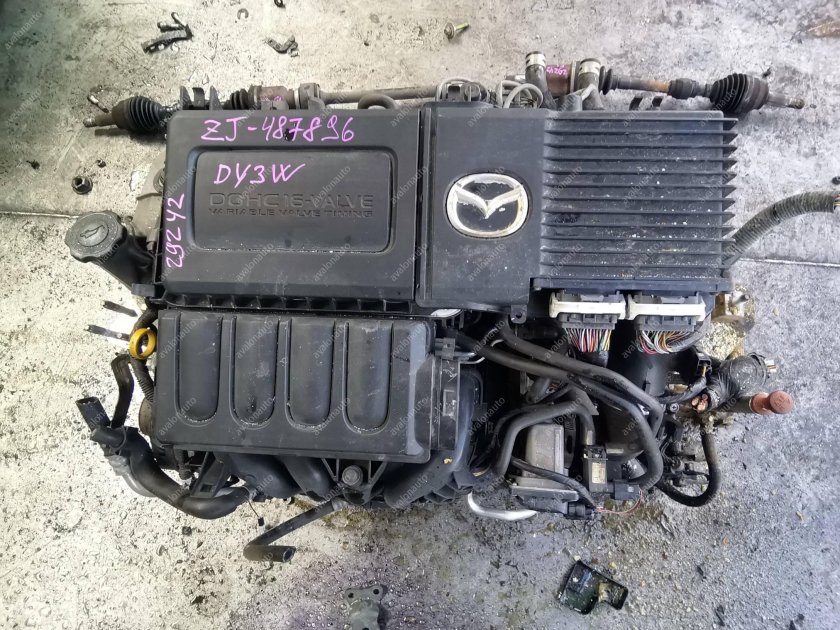 Двигатель Мазда Демио 1.3 dy3w