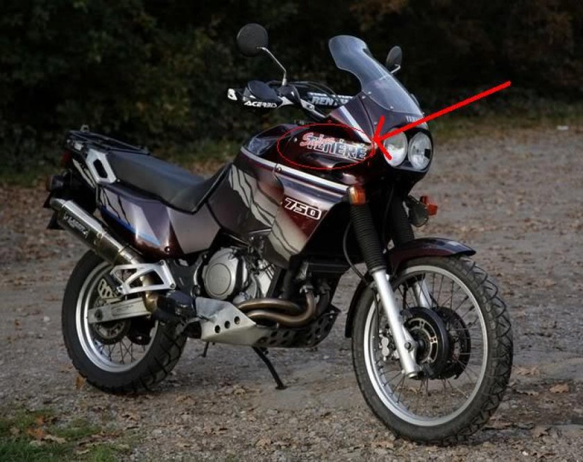 Yamaha XTZ 750