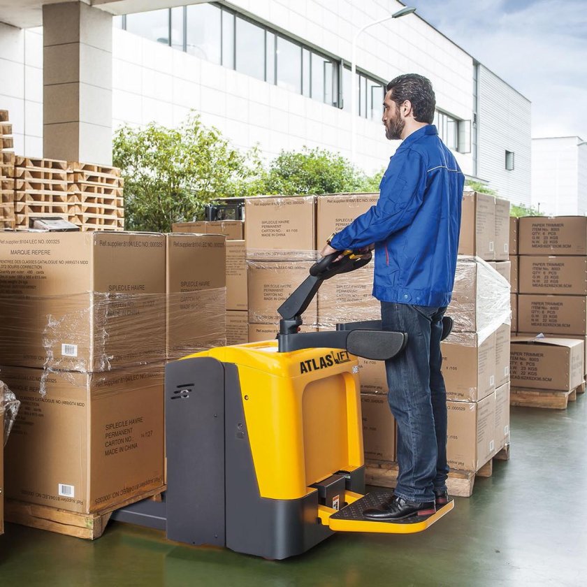 Транспортировщик паллет Clark wrio12