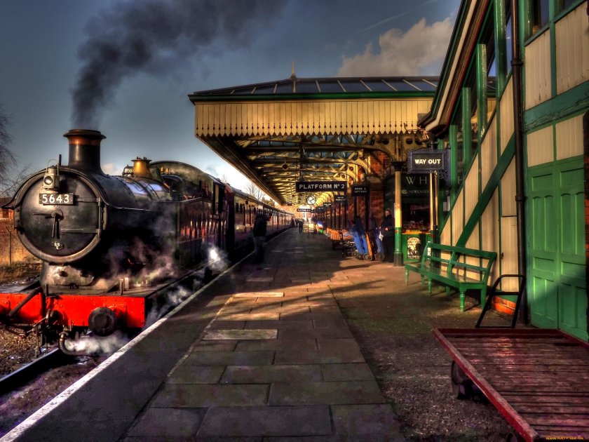 Витебский вокзал паровоз