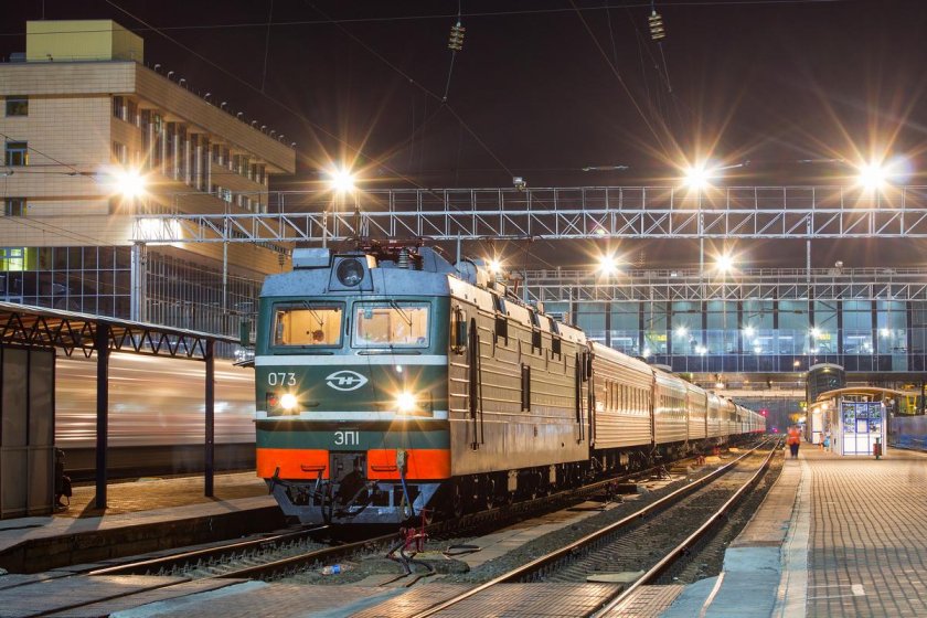 Электровоз эп1м Нижний Новгород