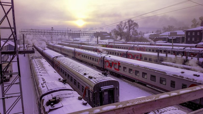 Поезд зимой