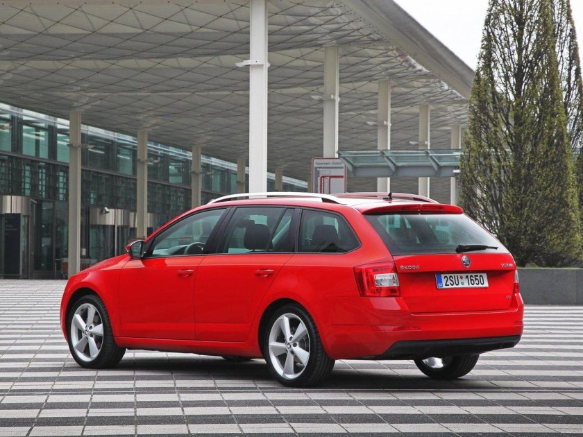 Skoda Octavia Combi 2013