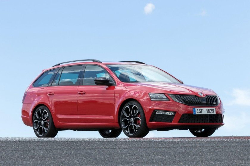 Skoda Octavia RS Combi a7