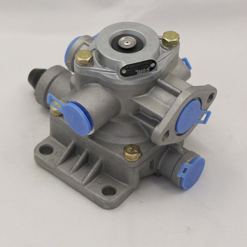 Кран управления тормозами полуприцепа WABCO