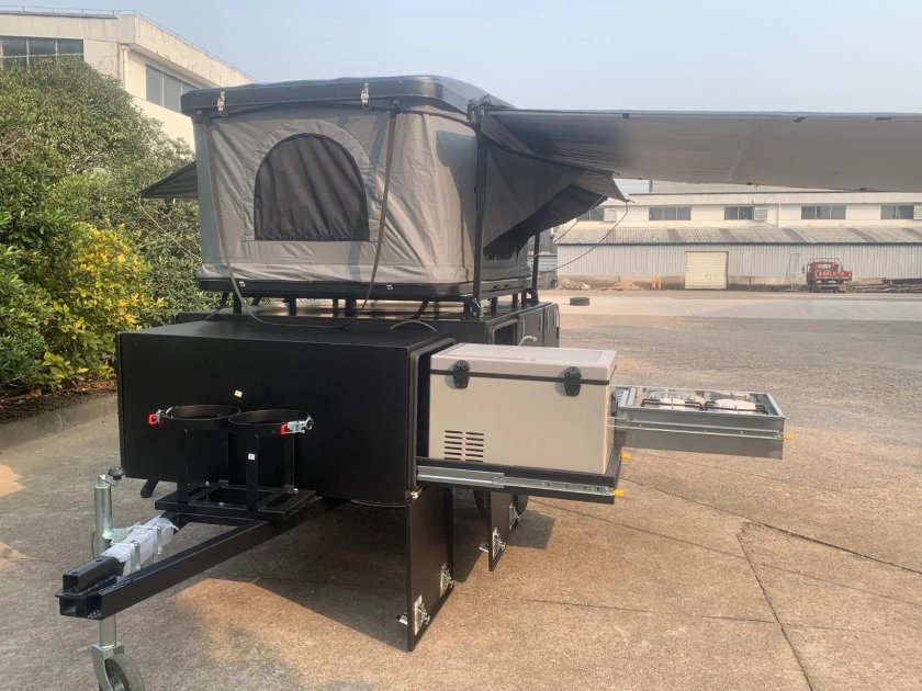 Прицеп для кемпинга