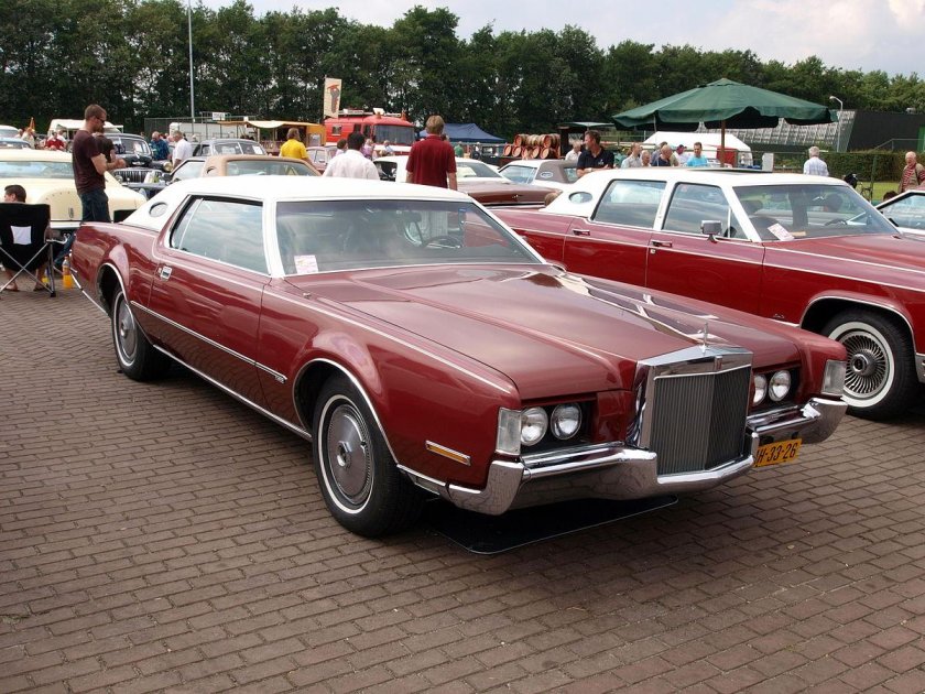 Lincoln Continental Mark IV 1972