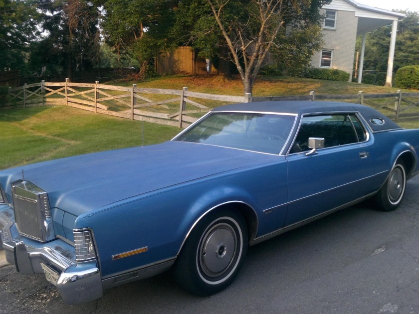 Lincoln Mark 4 1976