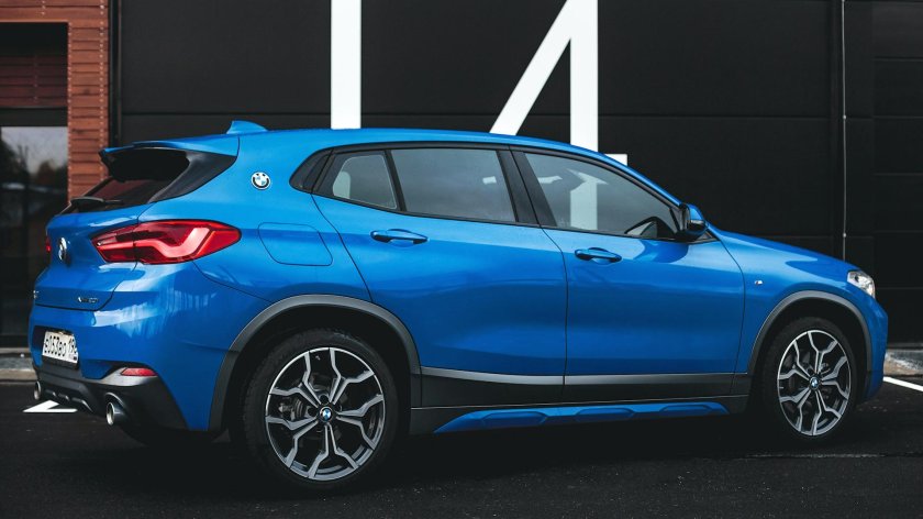 BMW x2 синий
