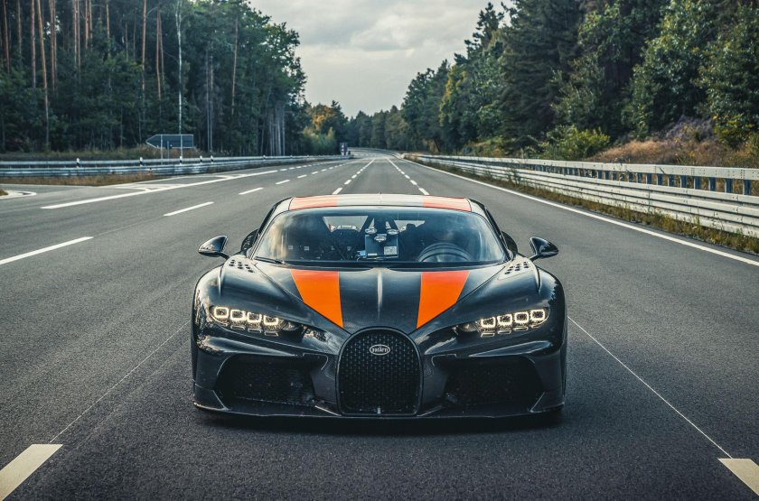 Bugatti chiron super sport 300
