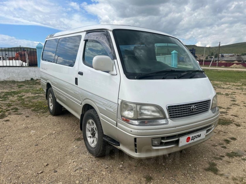 Toyota Hiace 1998г