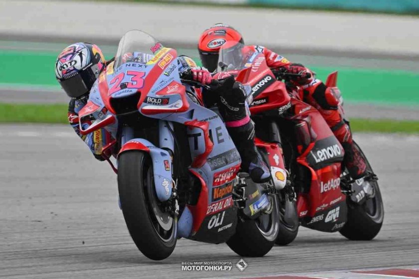 MOTOGP 2011 Дукати