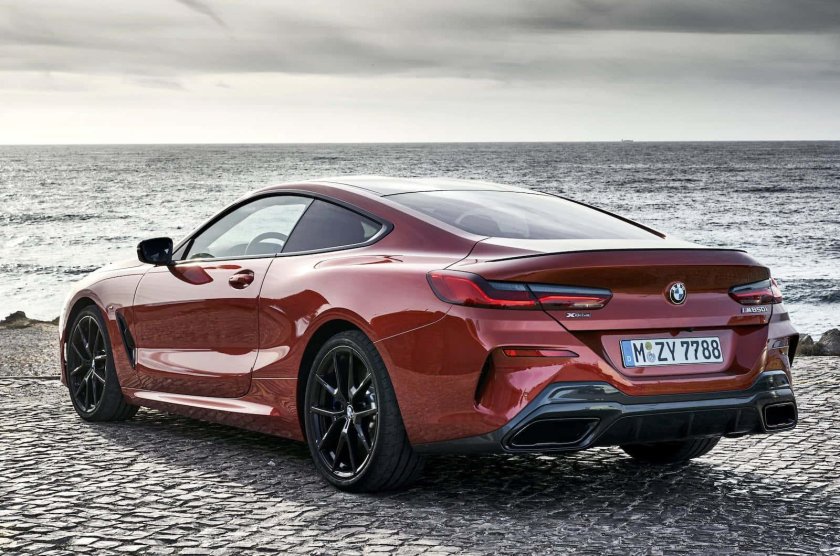 BMW m850i
