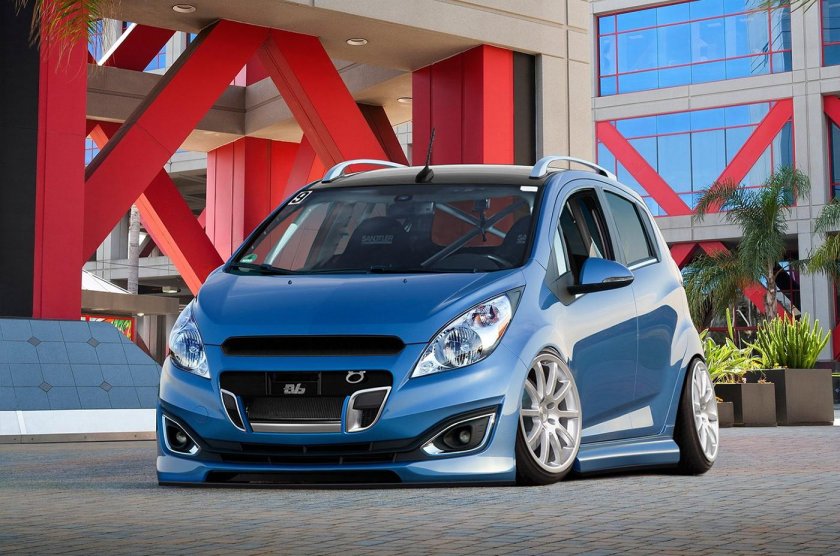 Chevrolet spark 2