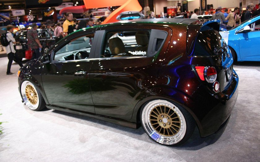 Chevrolet Spark стенс