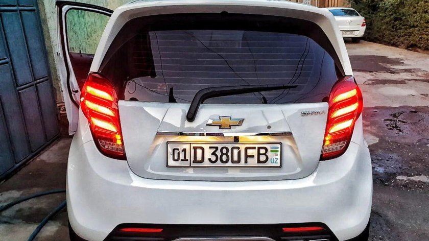 Спарк фара 222