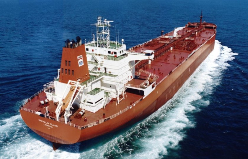 Сахалин Айленд танкер