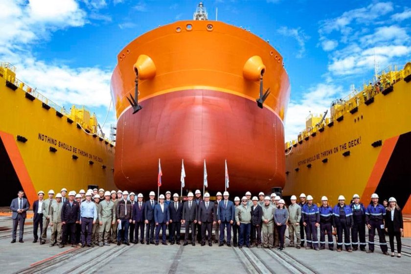 Танкер класса «Афрамакс» – «Владимир Мономах»