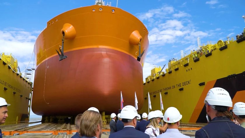 Танкер Владимир Мономах