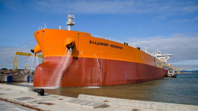 Танкер Афрамакс Владимир Мономах
