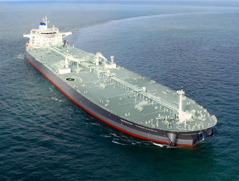 Suezmax танкер