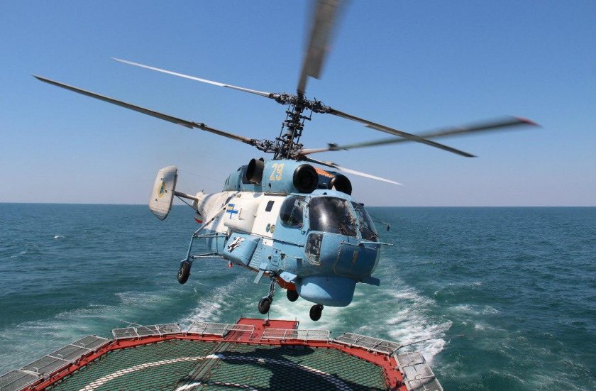 Ка-27пл палубный противолодочный вертолёт
