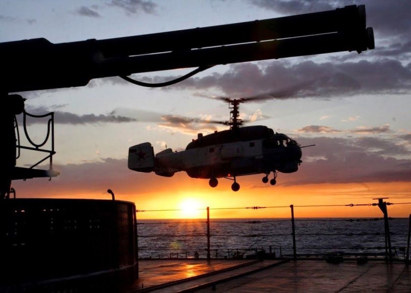 Корабельный вертолет ка-27